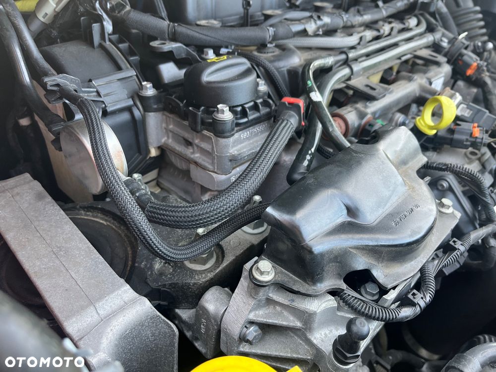 Ford Kuga 2.0 TDCi FWD Titanium - 15