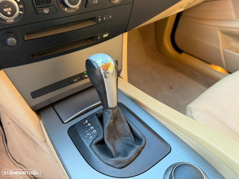 BMW 520 d Touring Aut. Edition Fleet - 24