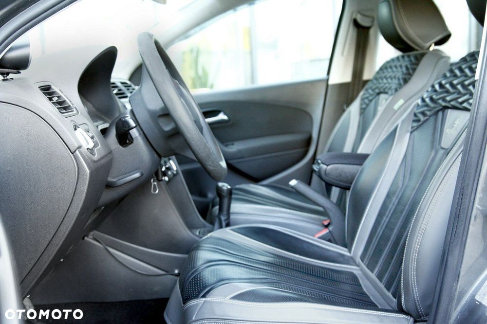 Volkswagen Polo 1.4 16V Comfortline - 13