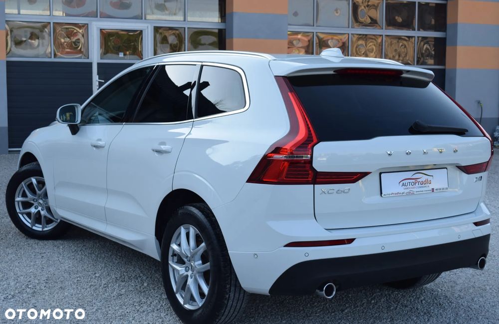 Volvo XC 60 D4 AWD Geartronic Momentum - 10