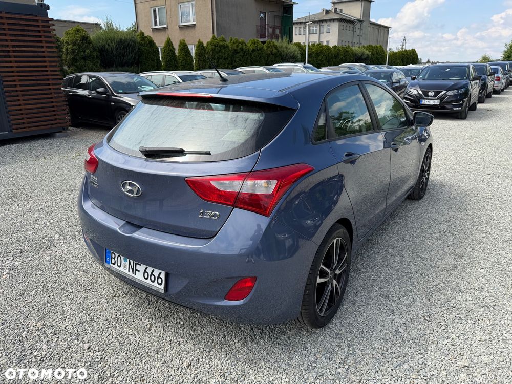 Hyundai i30 1.4 Classic - 19