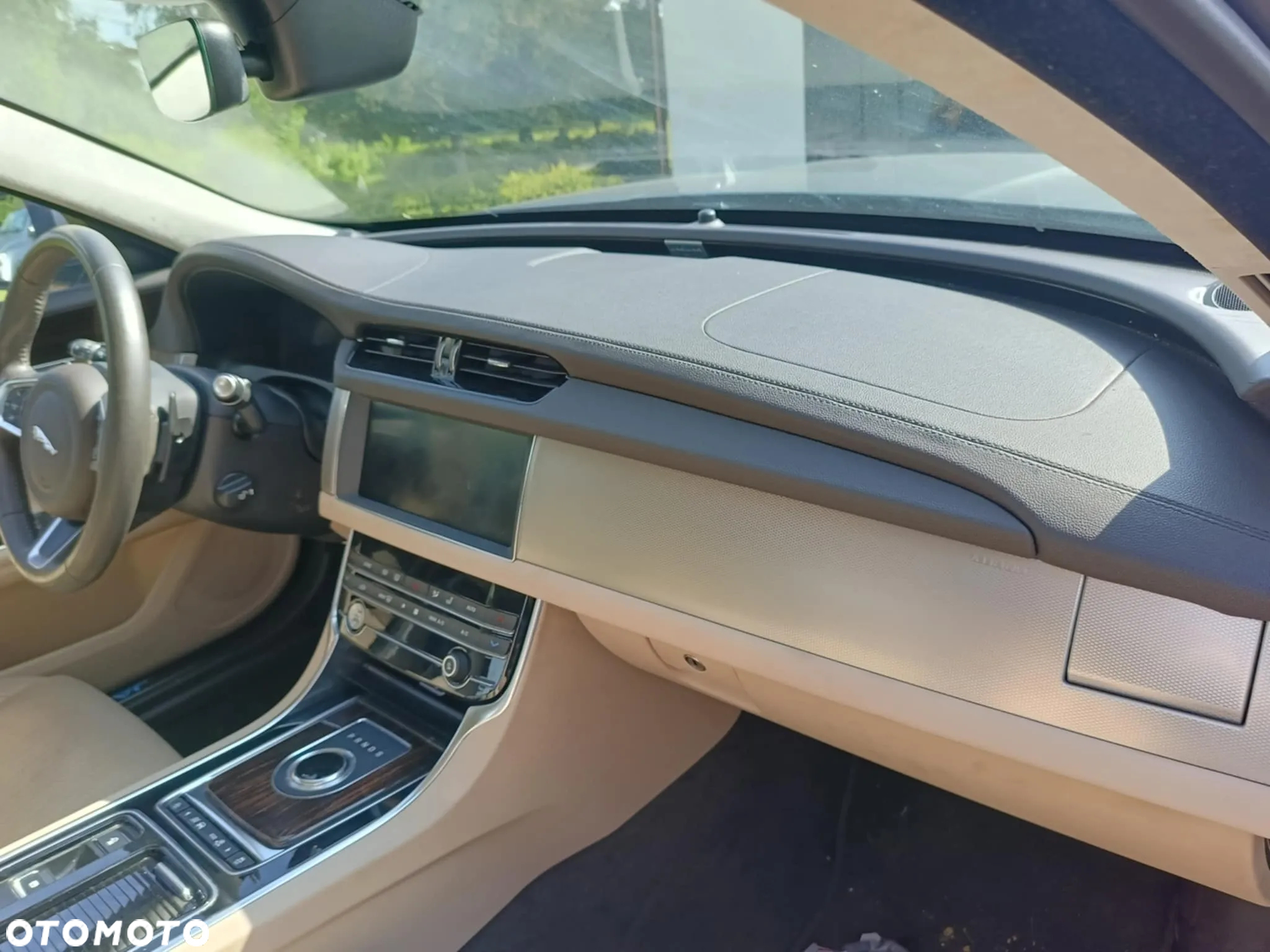 Jaguar XF 20d AWD Prestige - 11