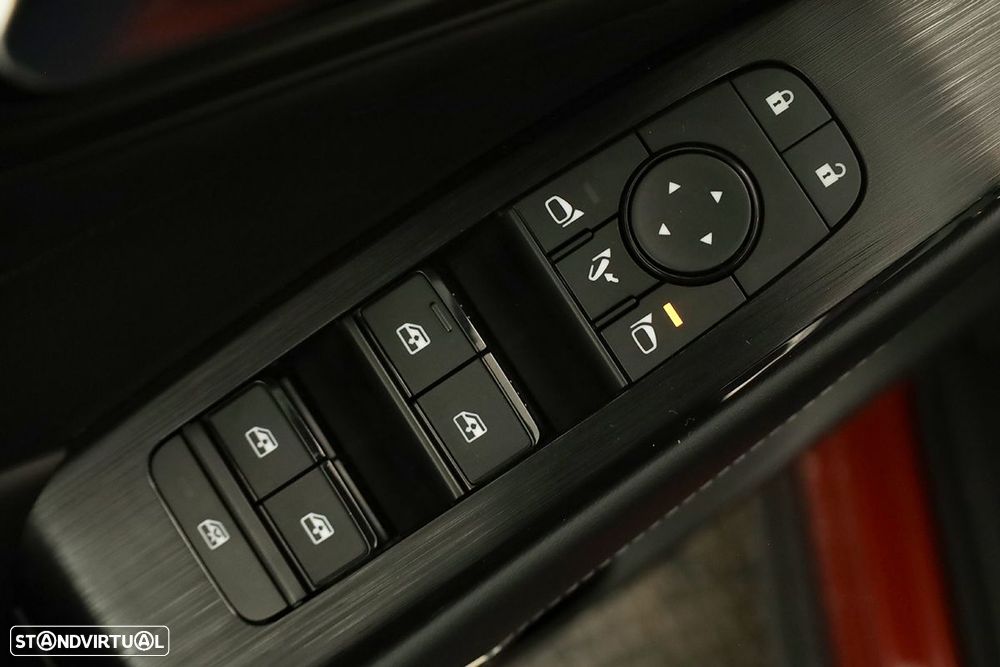 Nissan Qashqai 1.3 DIG-T N-Connecta LED Xtronic - 16