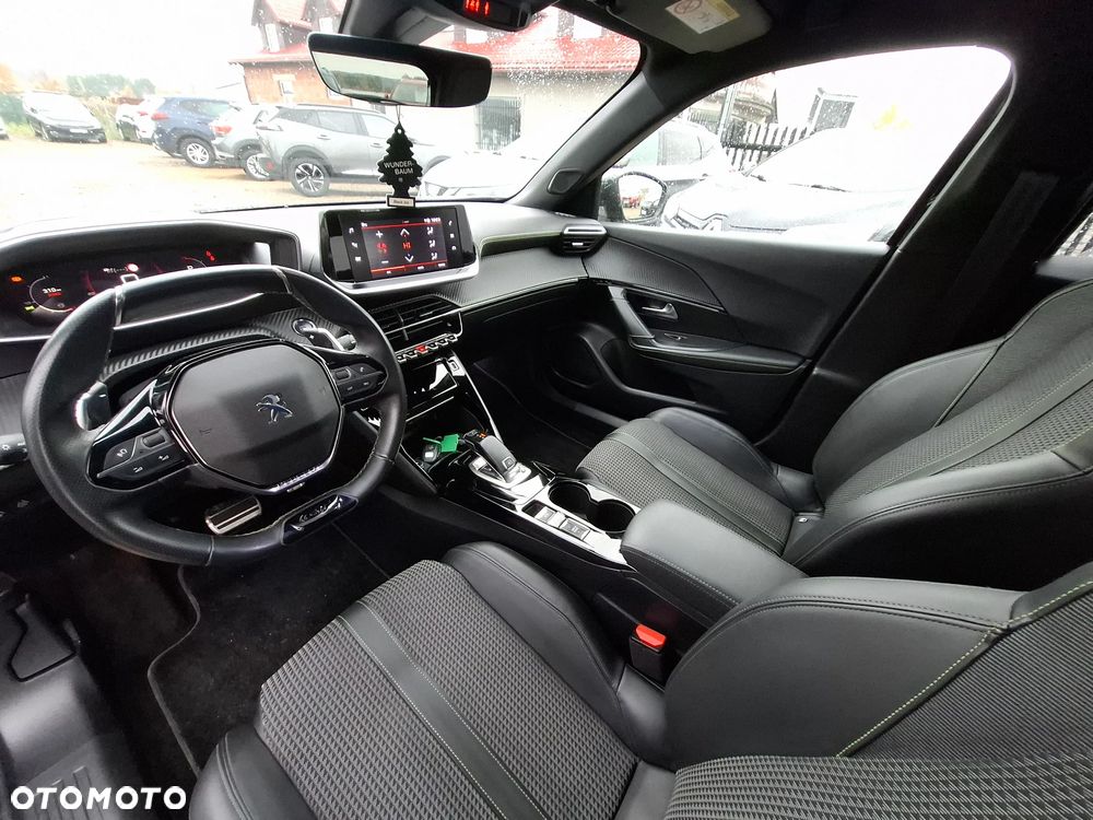 Peugeot 2008 1.5 BlueHDi GT Line S&S EAT8 - 13