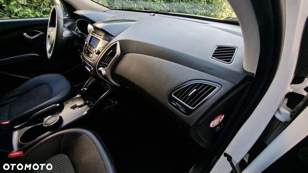 Hyundai ix35 2.0 CRDi 4WD Automatik Style - 23