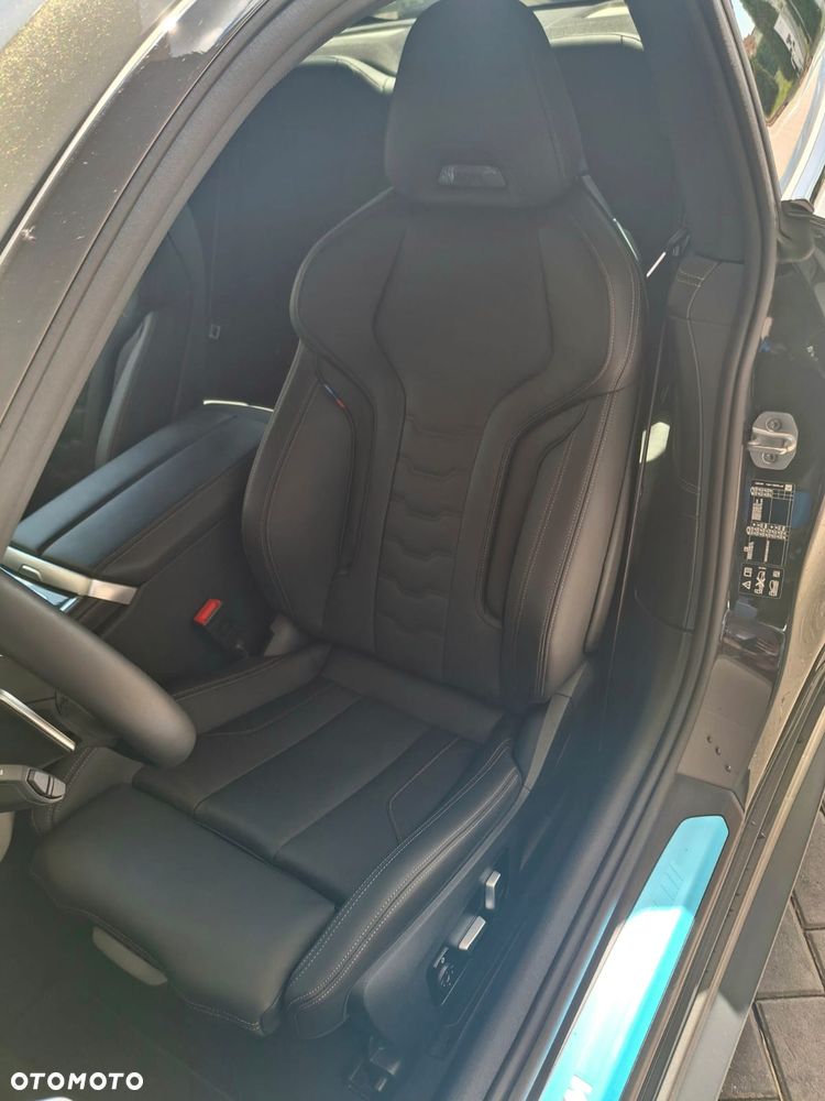 BMW Seria 8 840i xDrive - 7
