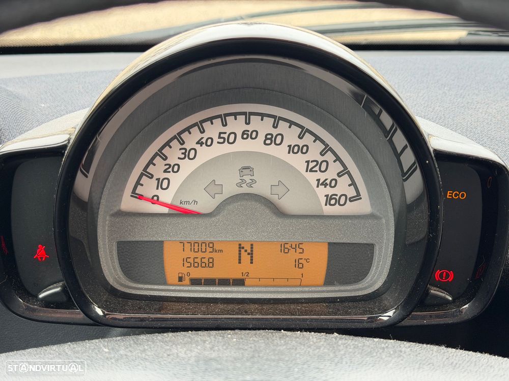 Smart ForTwo Coupé 1.0 mhd Passion 71 - 6