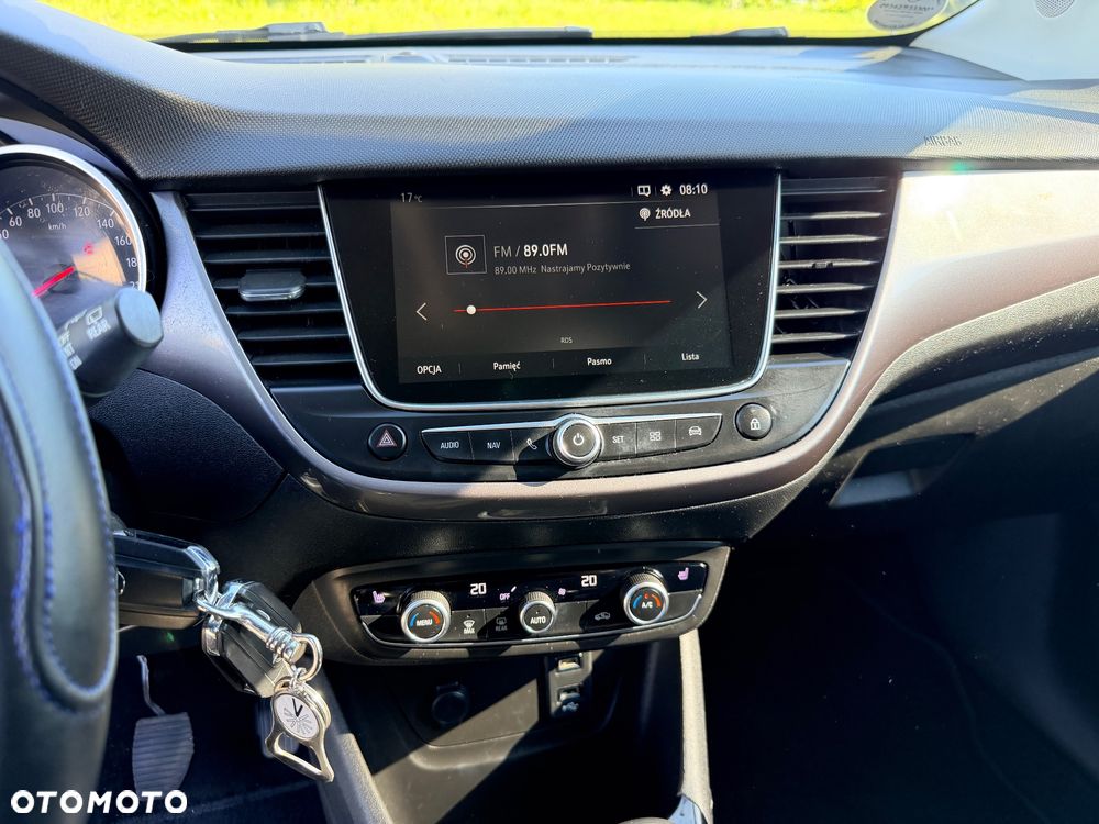 Opel Crossland X - 19
