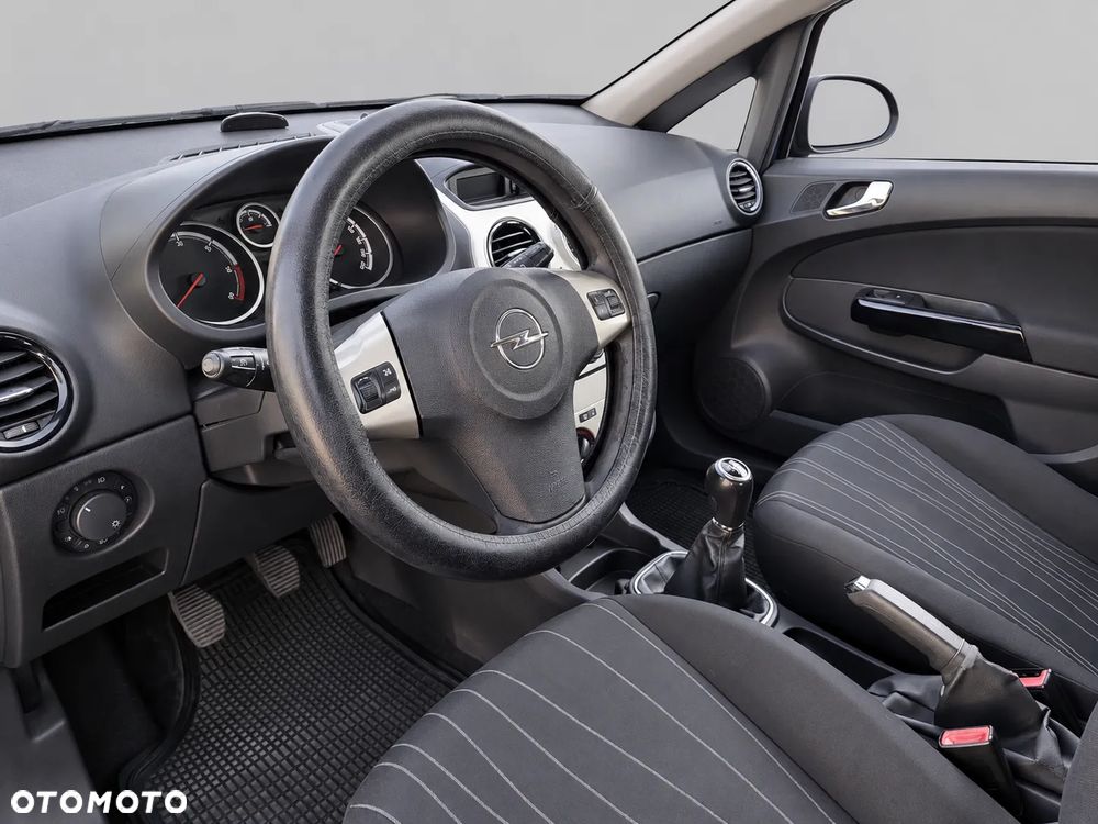 Opel Corsa - 5