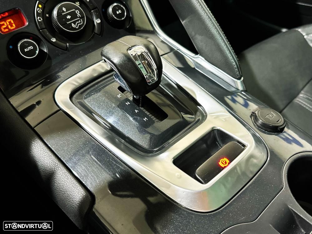 Peugeot 3008 2.0 HDi Hybrid4 Limited Edition - 40