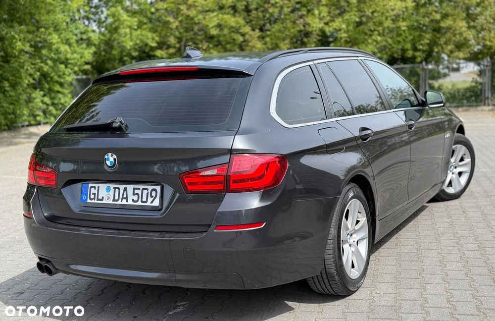 BMW Seria 5 520d BluePerformance - 25