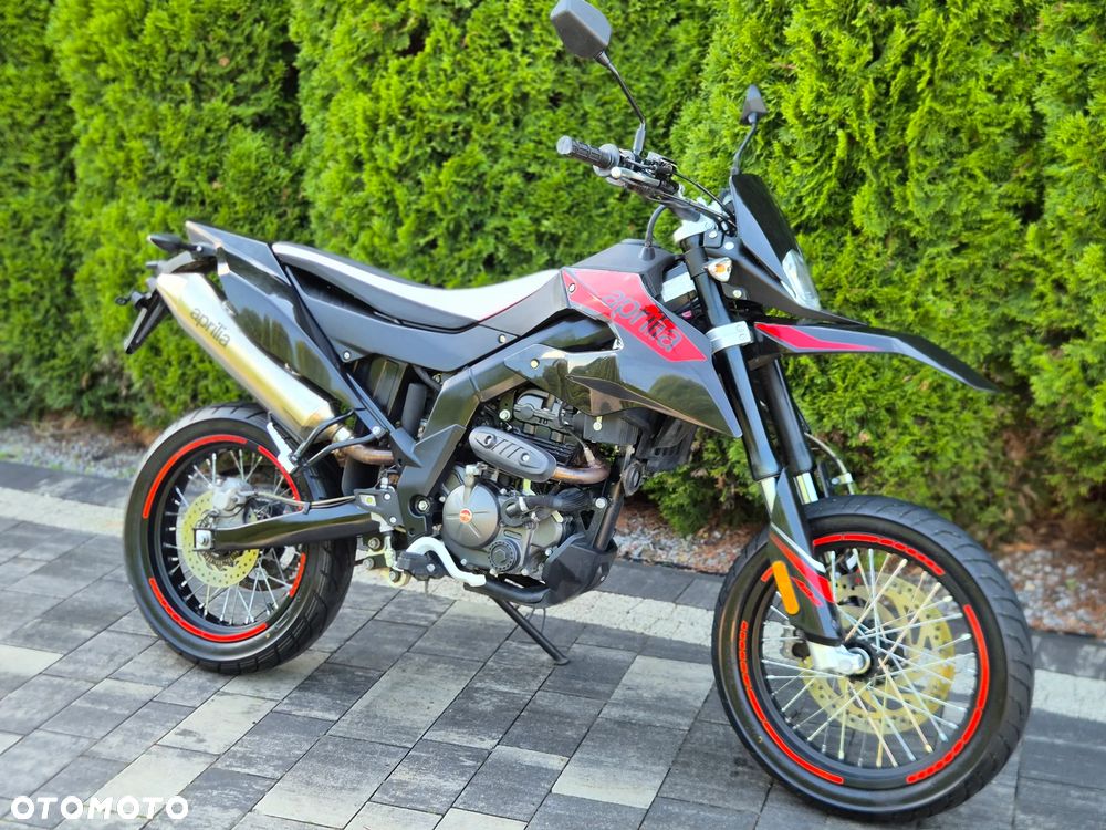 Aprilia SX - 1