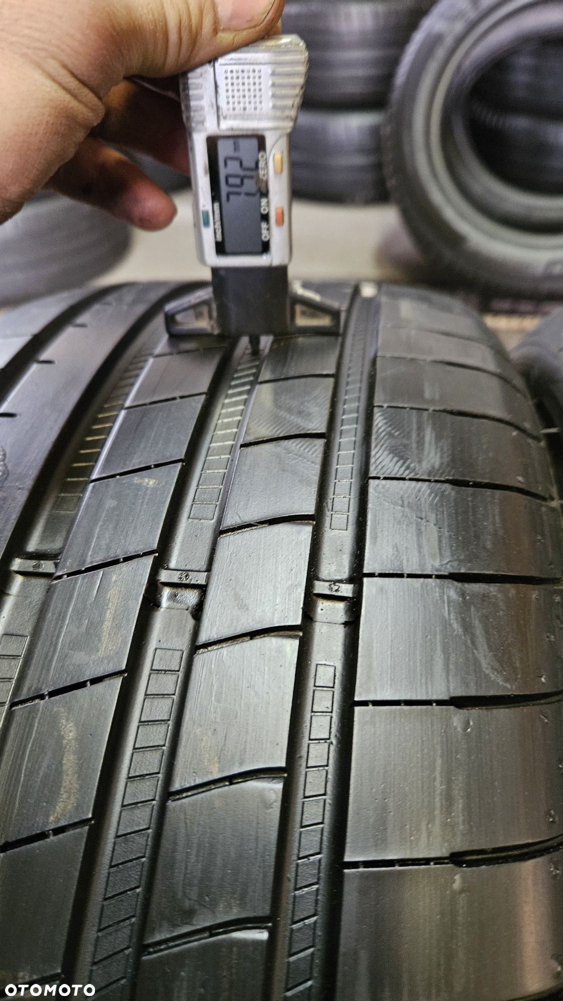 opony używane 245/45R18 Goodyear EAGLE F1 asymetric 3 * - 4