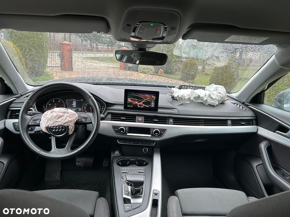 Audi A4 Avant 2.0 TDI S tronic - 20
