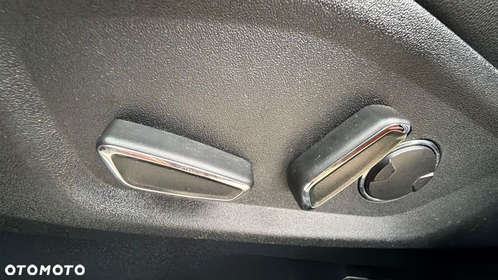 Ford Edge 2.0 EcoBlue Bi-Turbo 4x4 ST-LINE - 26