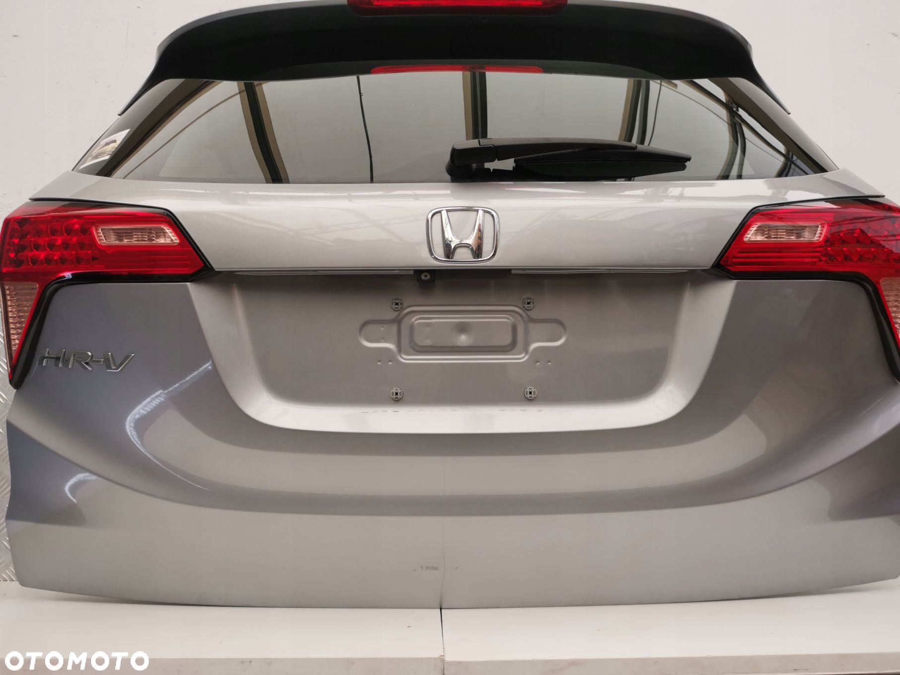 HONDA HR-V II 15- KLAPA BAGAZNIKA KOMPLETNA NH830M USA - 4
