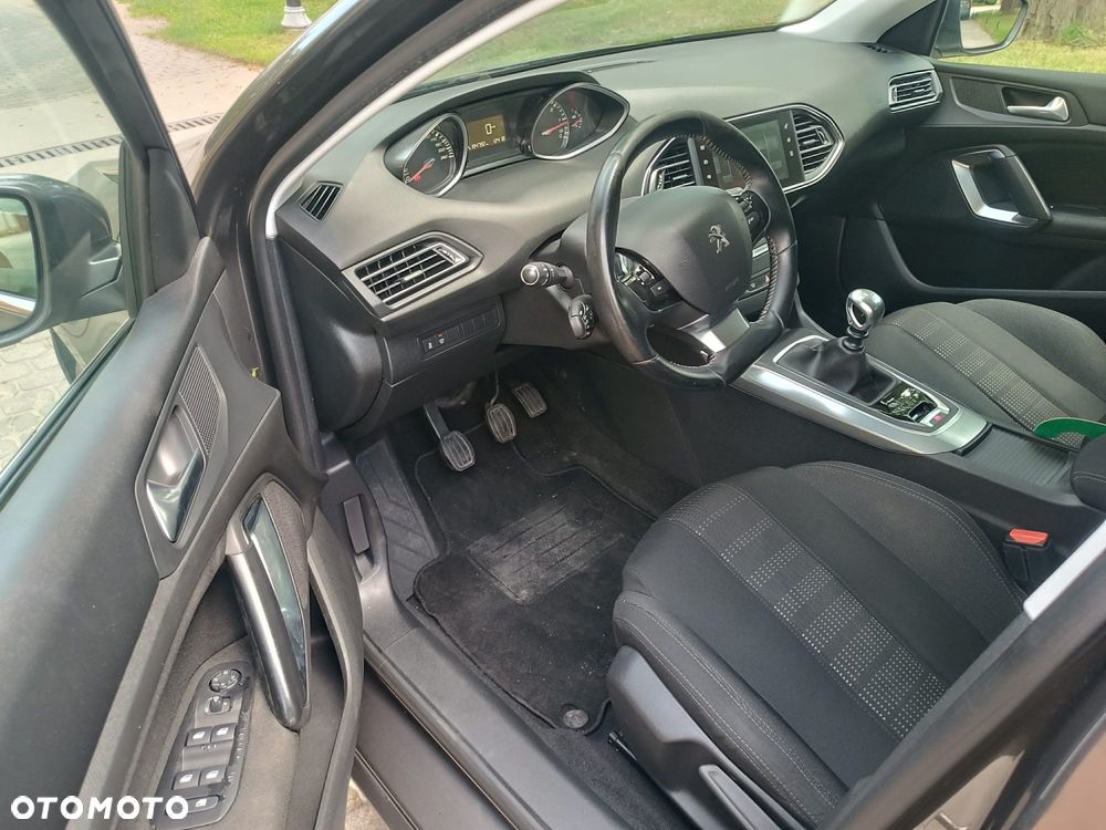 Peugeot 308 BlueHDi FAP 120 Stop & Start Allure - 9