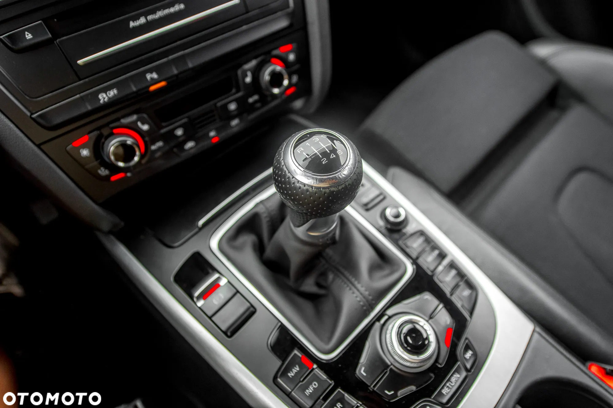 Audi A4 Avant 2.0 TFSI S line Sportpaket - 35