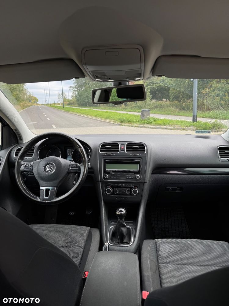 Volkswagen Golf VI 2.0 TDI Comfortline - 16
