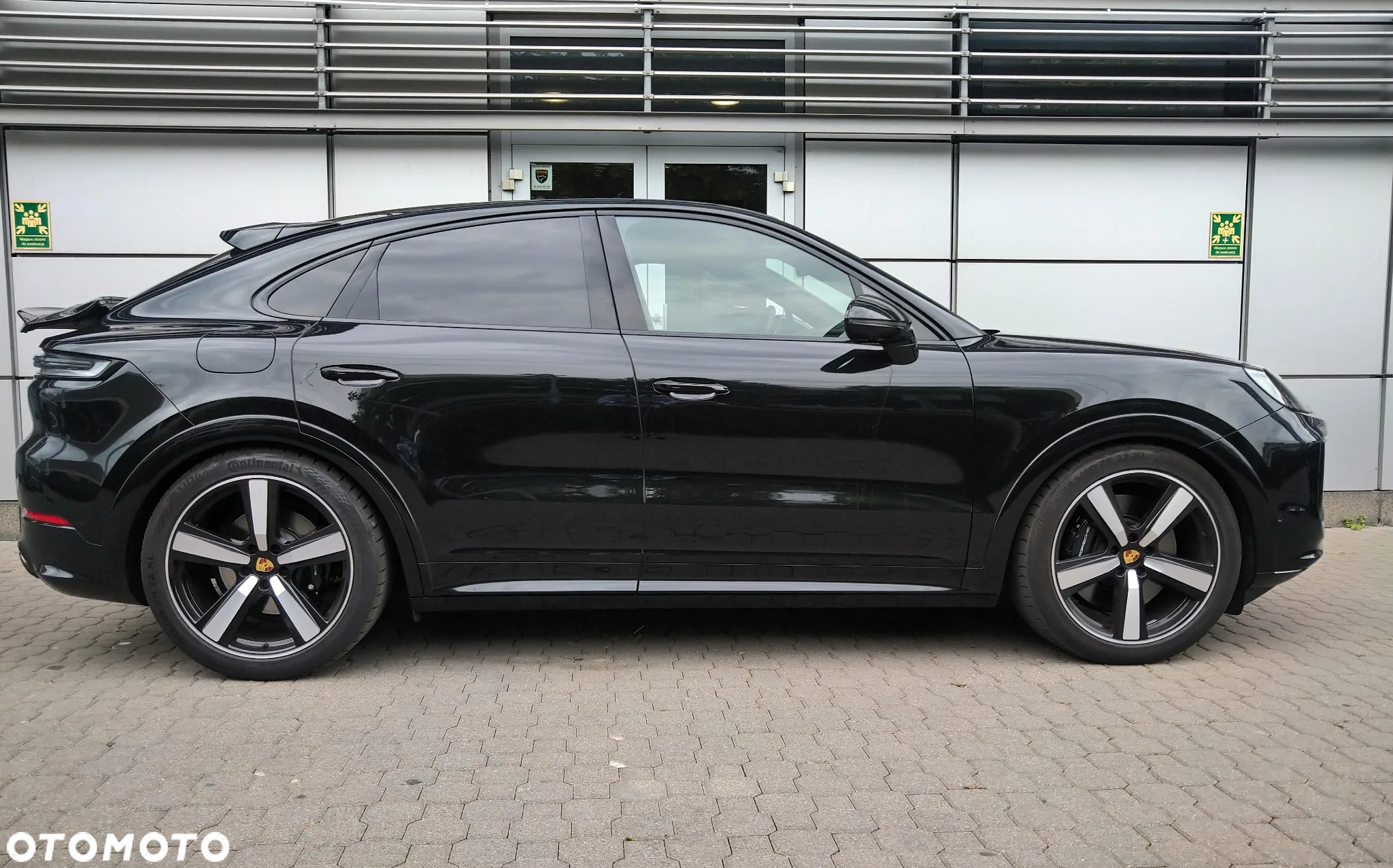 Porsche Cayenne Coupe GTS - 6