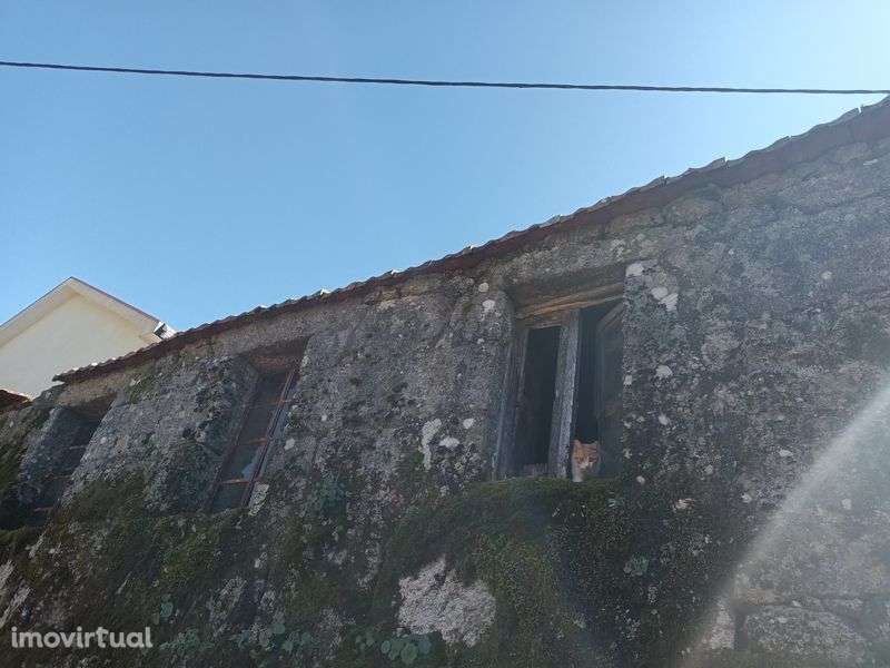 Vendo casa  para  reconstrução - Grande imagem: 2/8