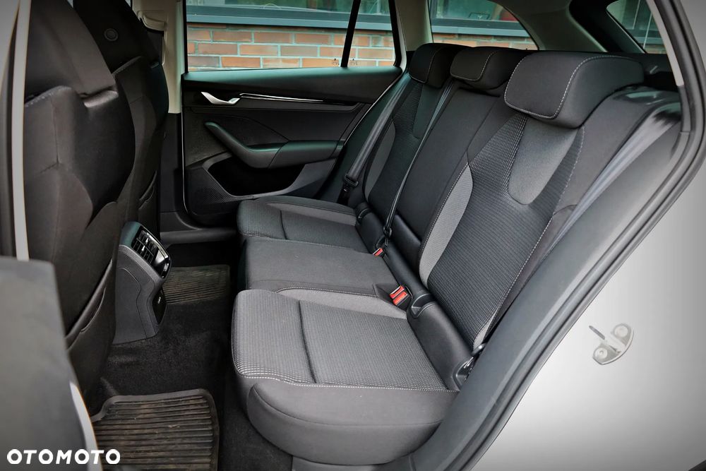 Skoda Octavia 1.5 TSI Selection - 24
