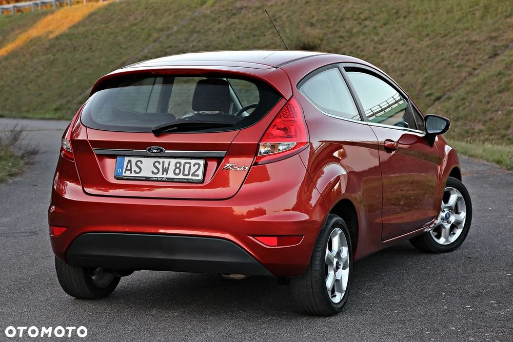 Ford Fiesta 1.4 Champ - 12