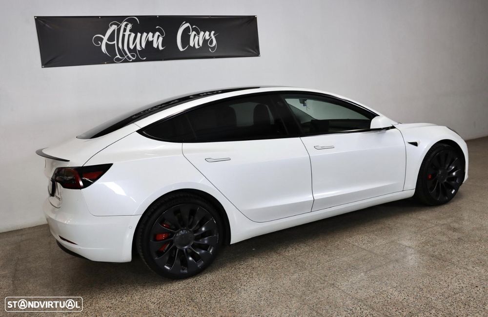 Tesla Model 3 Long Range AWD Dual Motor Performance - 21