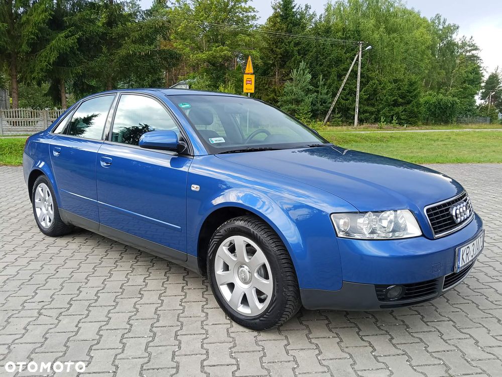 Audi A4 Limousine - 22