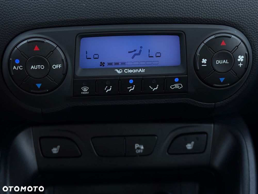 Hyundai ix35 1.6 2WD Fifa World Cup Edition - 11