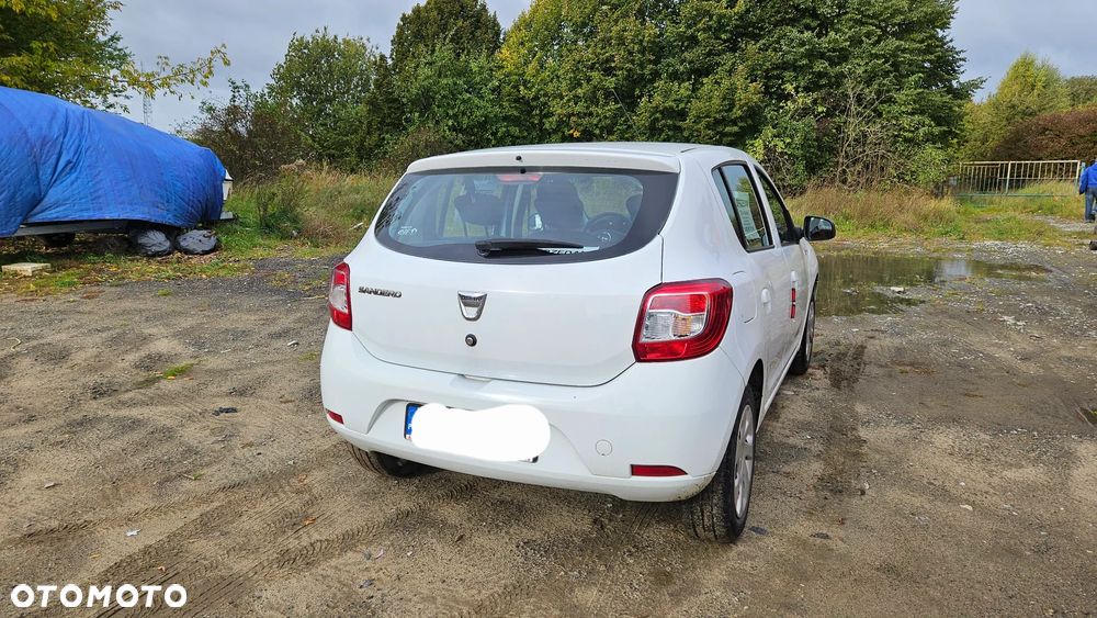 Dacia Sandero 1.2 16V Laureate - 7