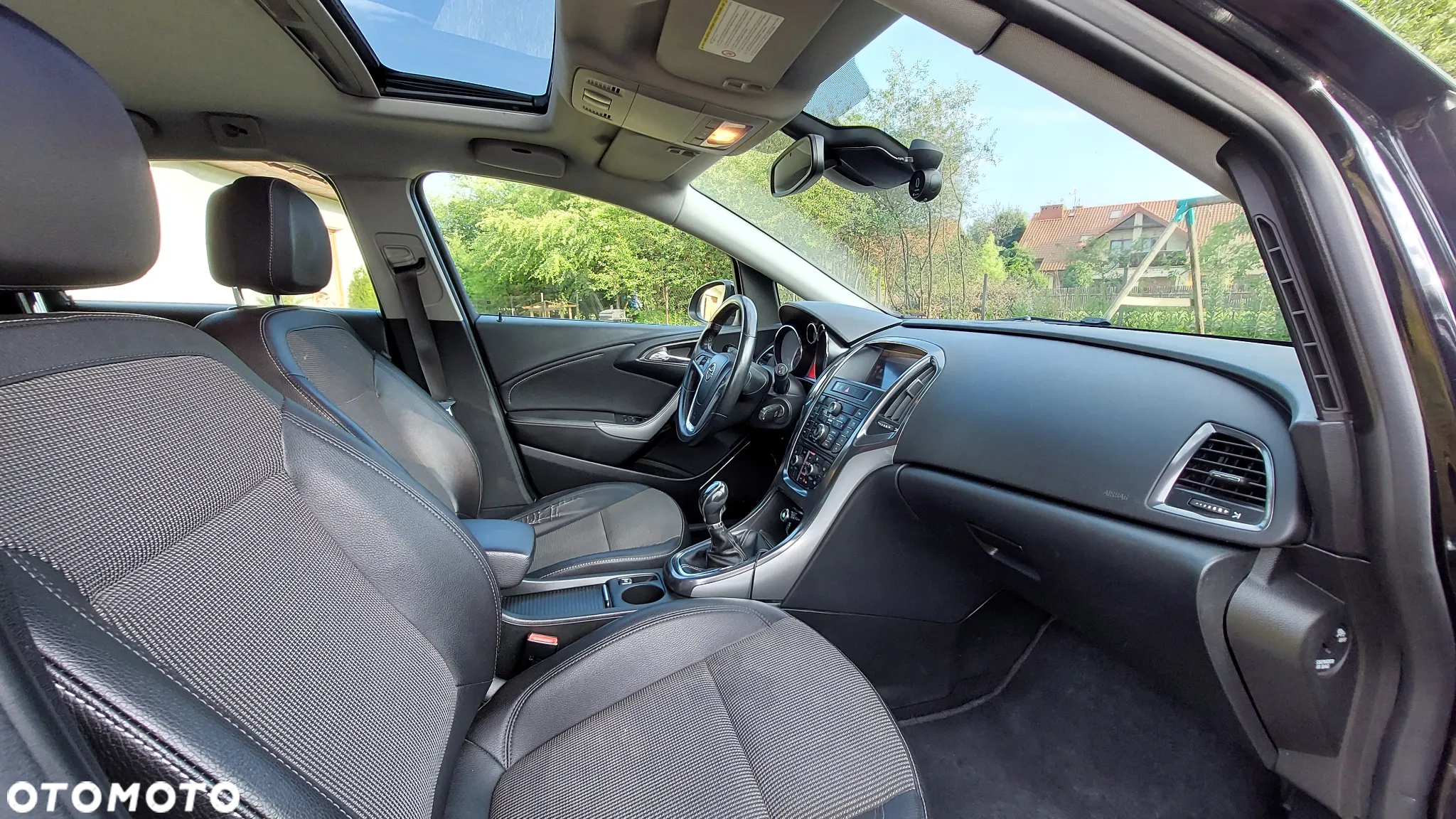 Opel Astra IV 1.7 CDTI Cosmo - 9