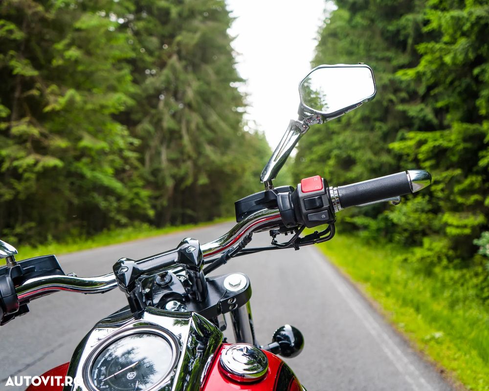Yamaha XV 1900 Raider - 11