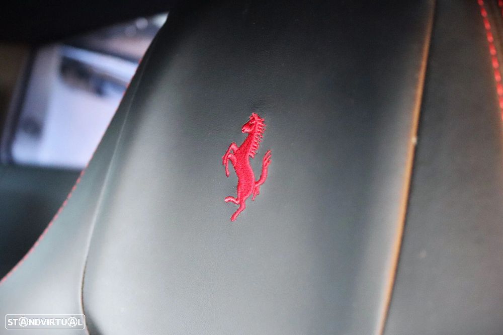 Ferrari F8 Tributo Spider - 23