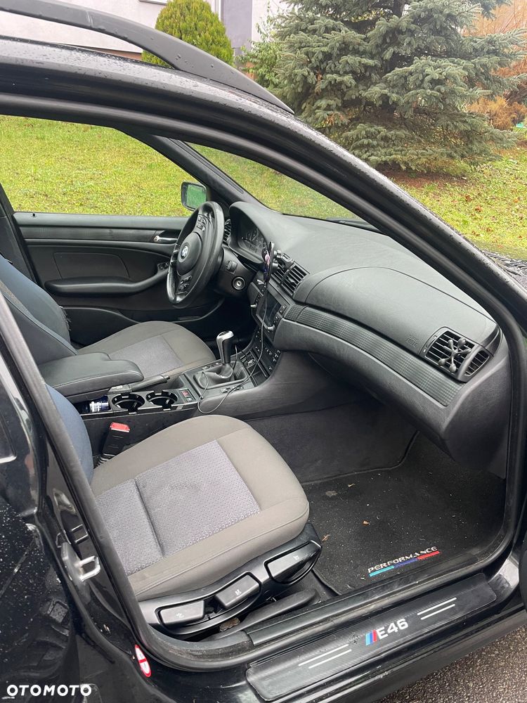 BMW Seria 3 316i - 4