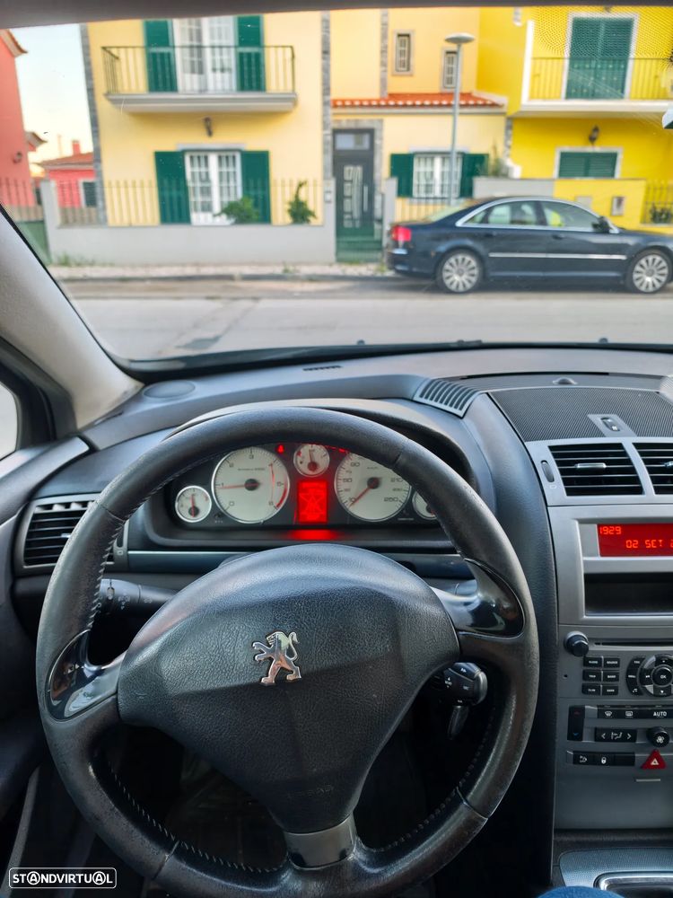 Peugeot 407 SW - 10