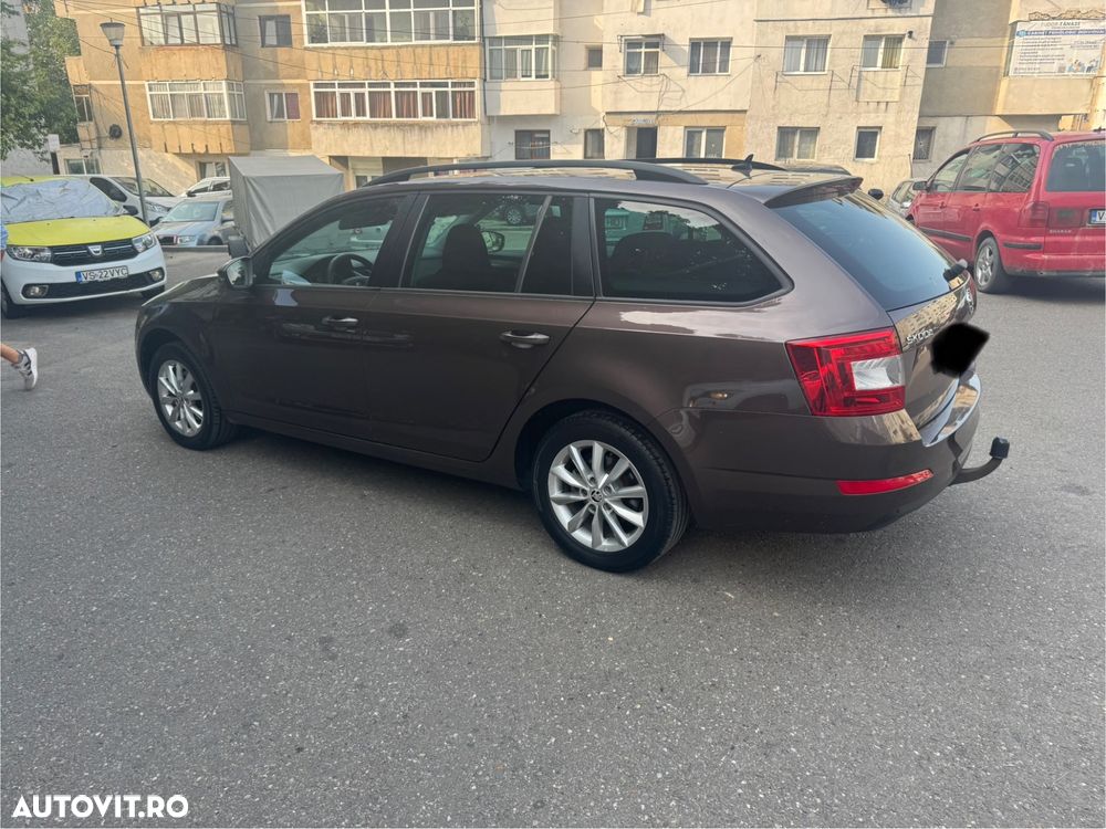 Skoda Octavia 2.0 TDI 4X4 Ambition - 4