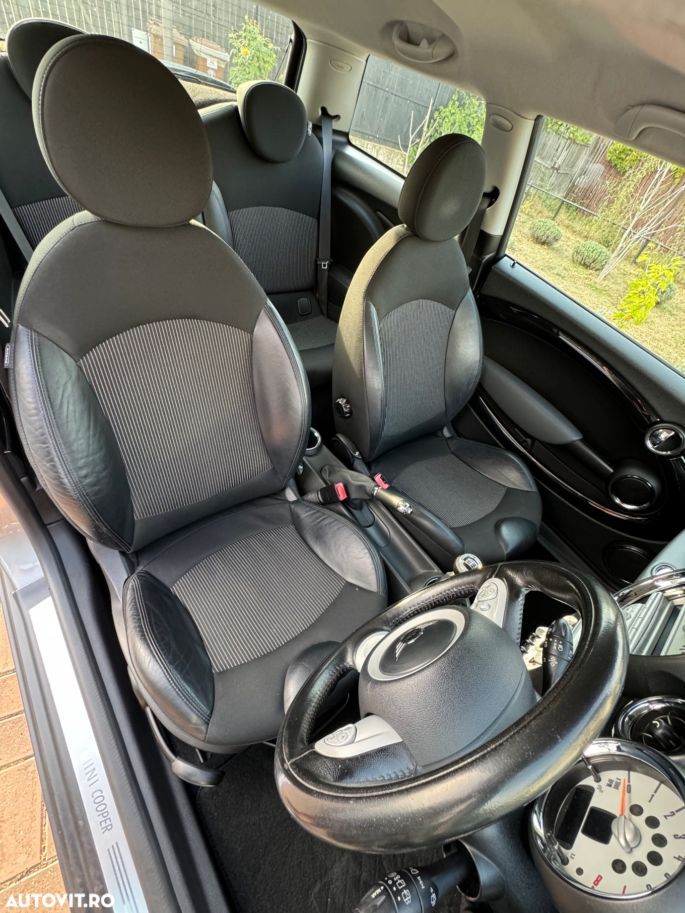 Mini Cooper Standard - 3