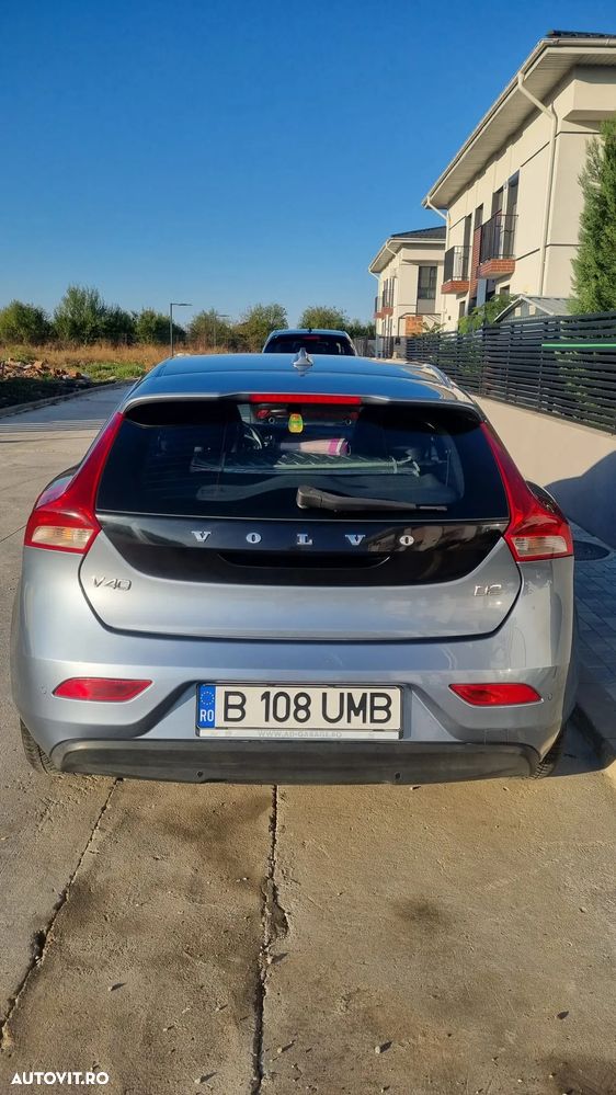 Volvo V40 D2 - 3