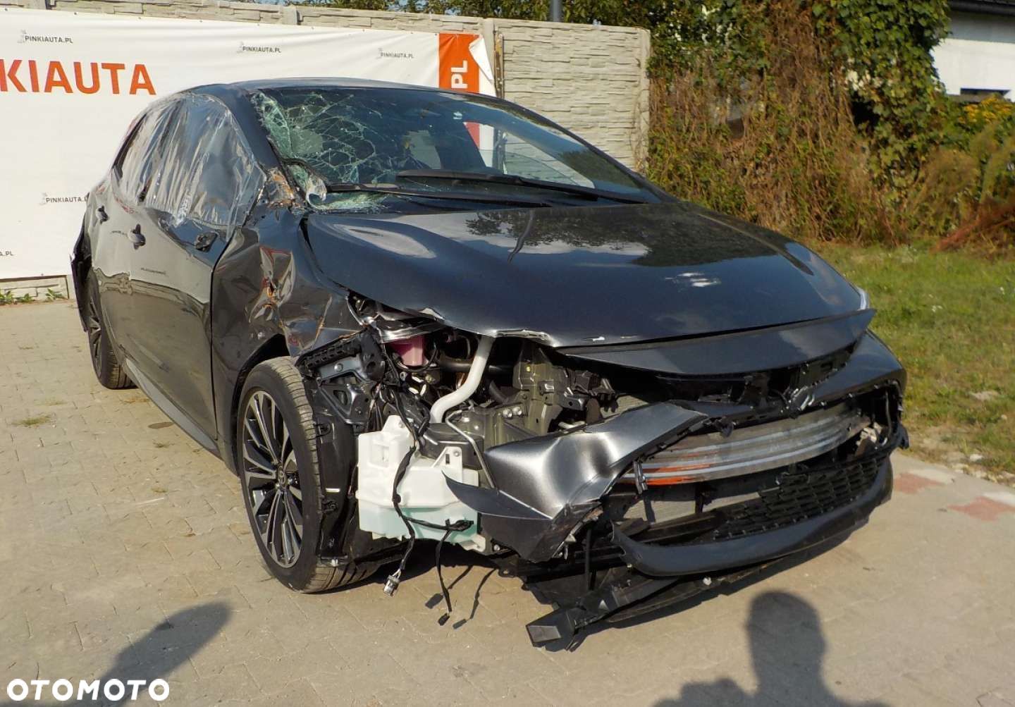 Toyota Corolla - 1