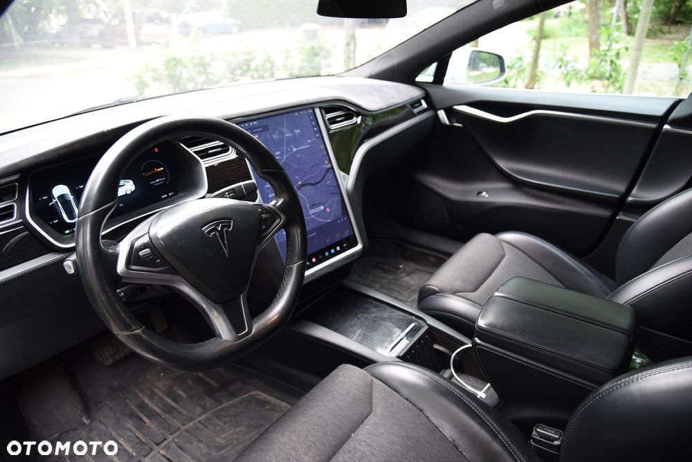 Tesla Model S 75D Allradantrieb - 15