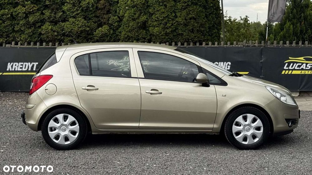 Opel Corsa - 4