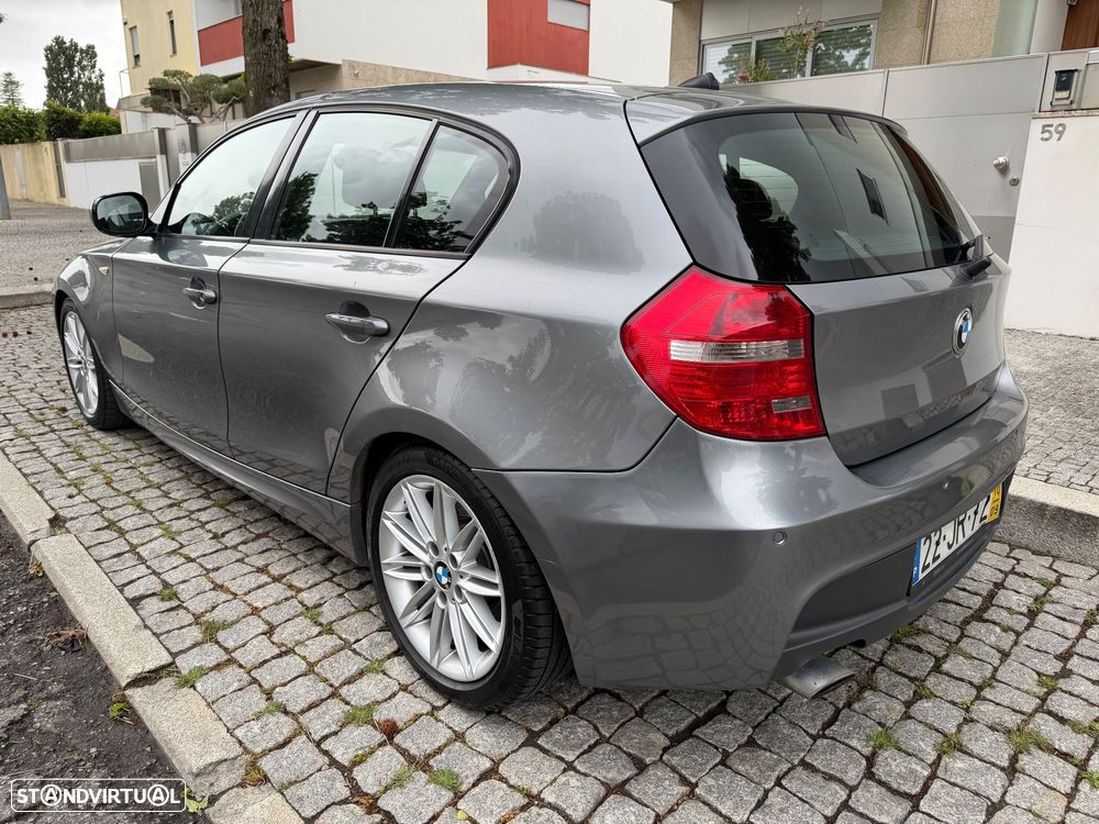 BMW 118 d Pack M - 4