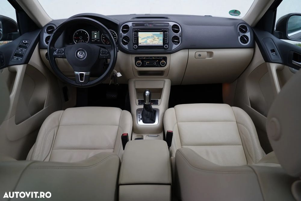 Volkswagen Tiguan 2.0 TDI 4Motion DSG Sport & Style - 6