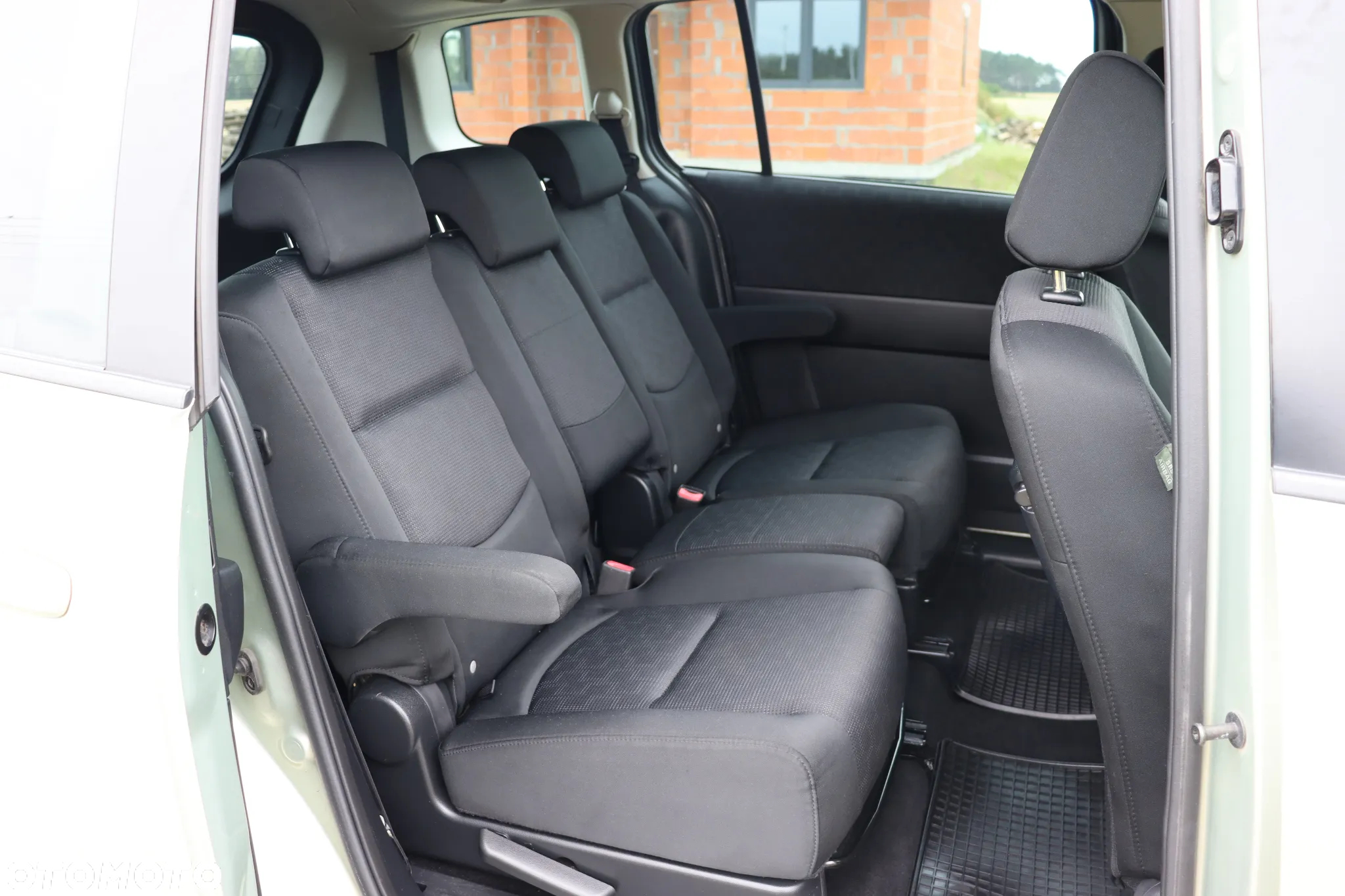 Mazda 5 1.8 Exclusive - 13
