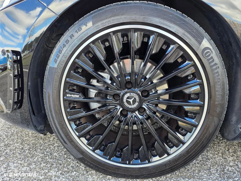 Mercedes-Benz A 180 7G-DCT Lim. Special Edition - 35