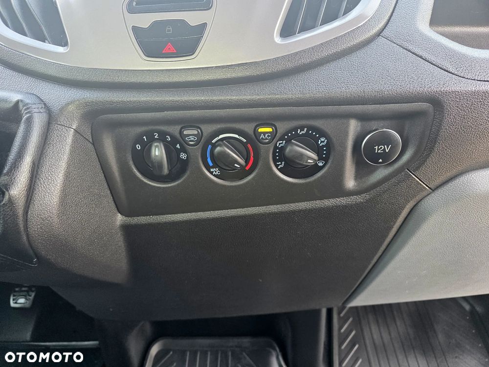 Ford TRANSIT 2,0 TDCI 170 KONNA DOKA BRYGADÓWKA 7 OSOBOWA 3,1M SKRZYNIA KLIMA WEBASTO LEDY BLIŻNIAKI DO 3,5T GWARANCJA - 28