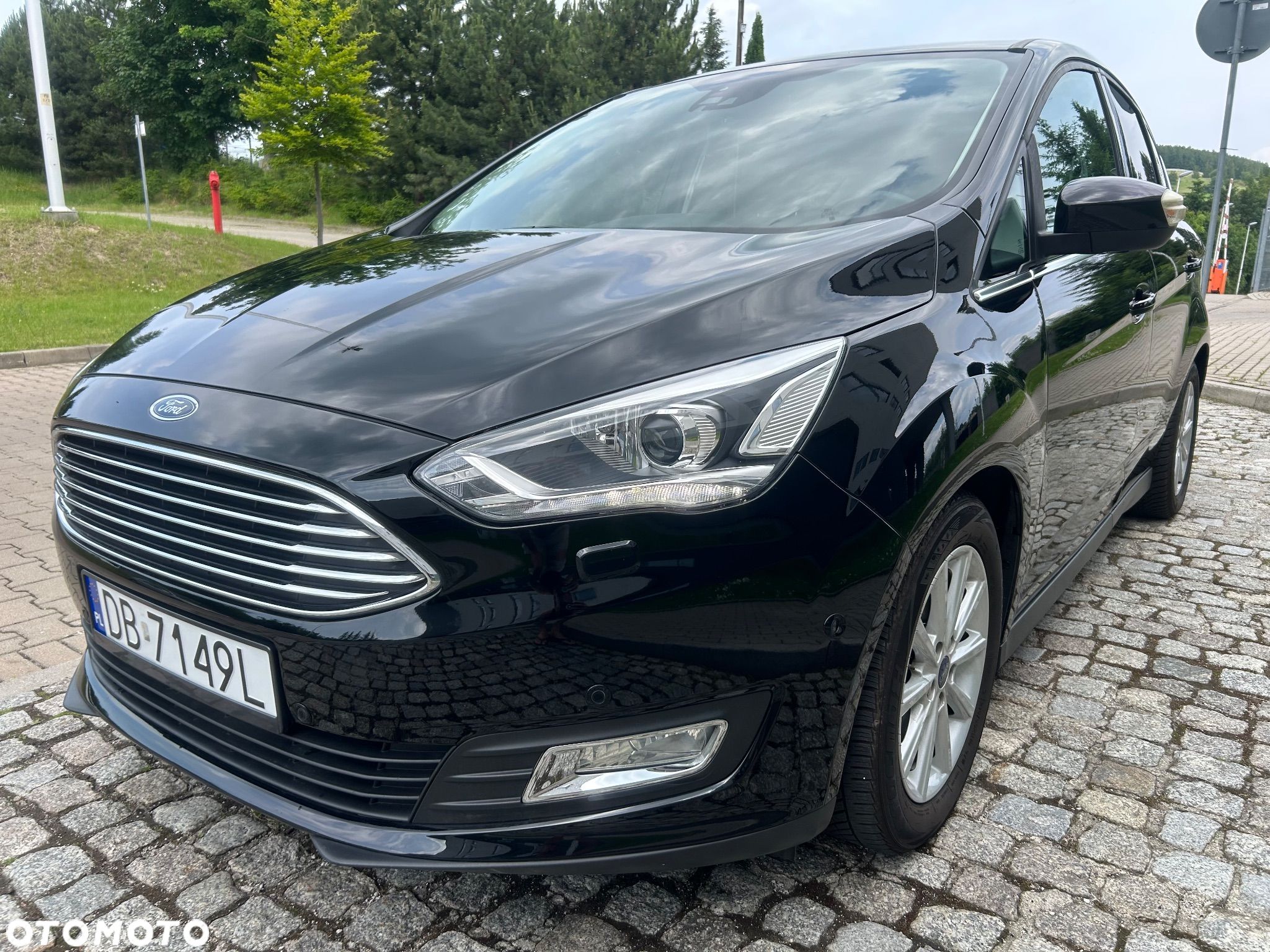 Ford C-MAX 1.5 EcoBoost Start-Stop-System Titanium - 1
