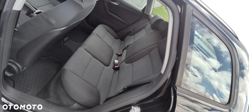Audi A3 Sportback 1.6 Ambition - 24