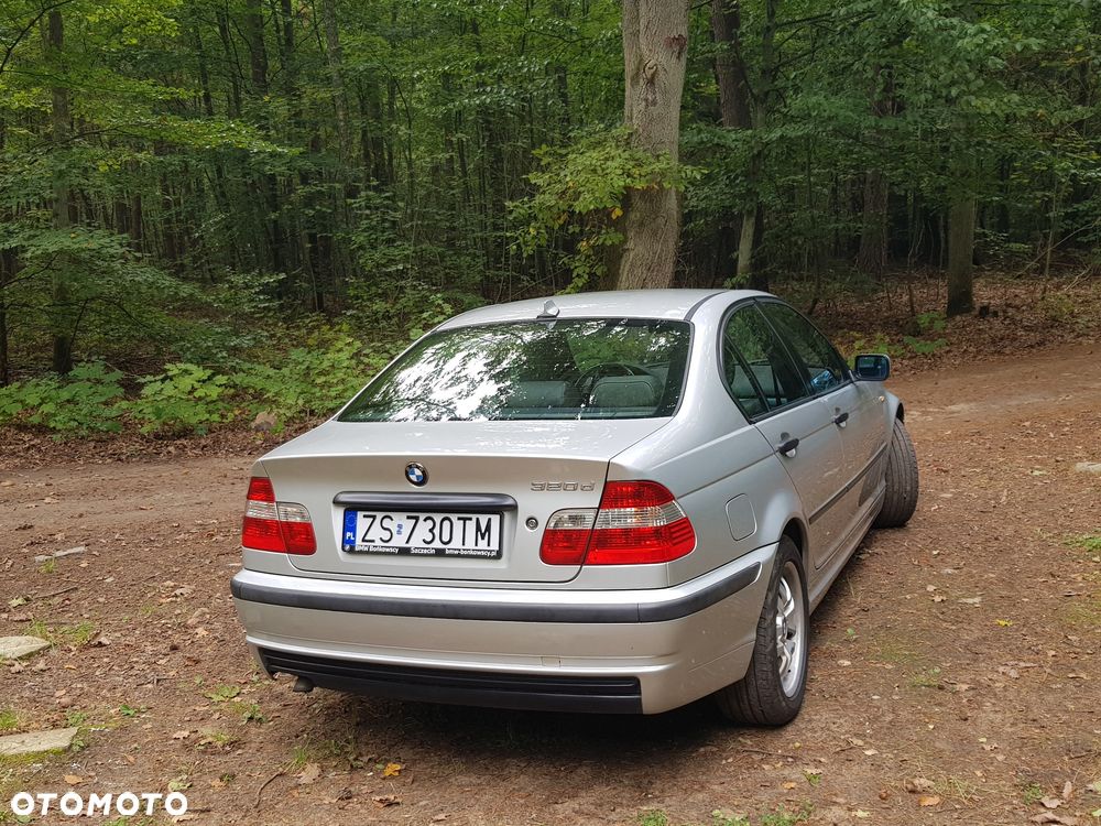 BMW Seria 3 320d - 11